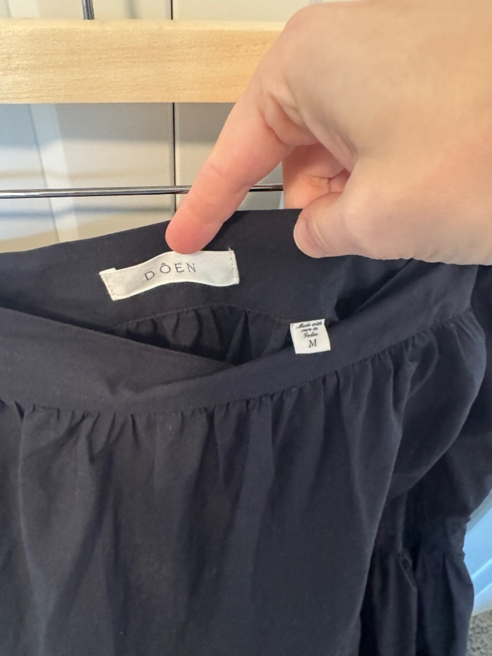 Doen Sebastiane Skirt Size M Black - Picture 4 of 7